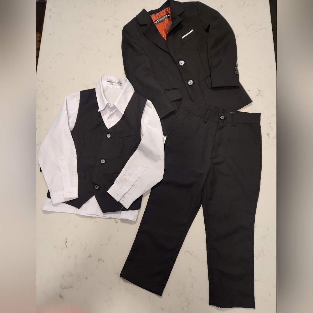 YuanLu 4 pc Black Suit Size 4 child